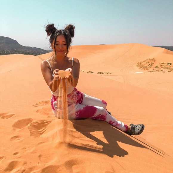 NEW Pink Tie Dye Sweatpants Loungewear Size large - Picture 1 of 7